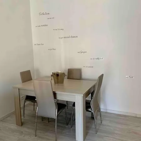 Rori's House Apartment *